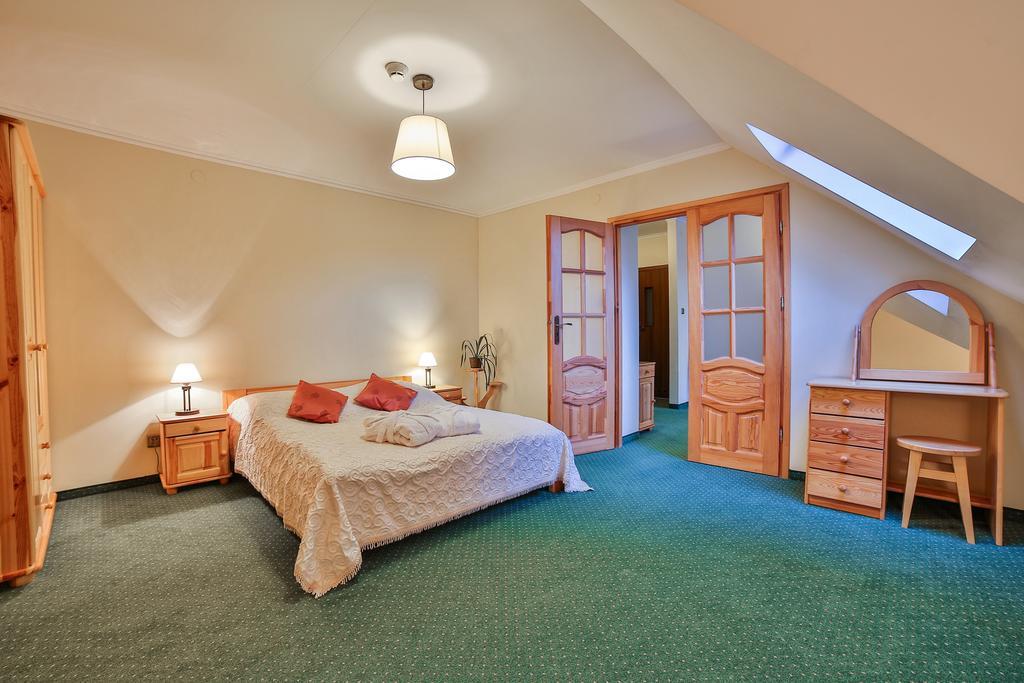 Hotel&Spa Jawor Zawoja Buitenkant foto